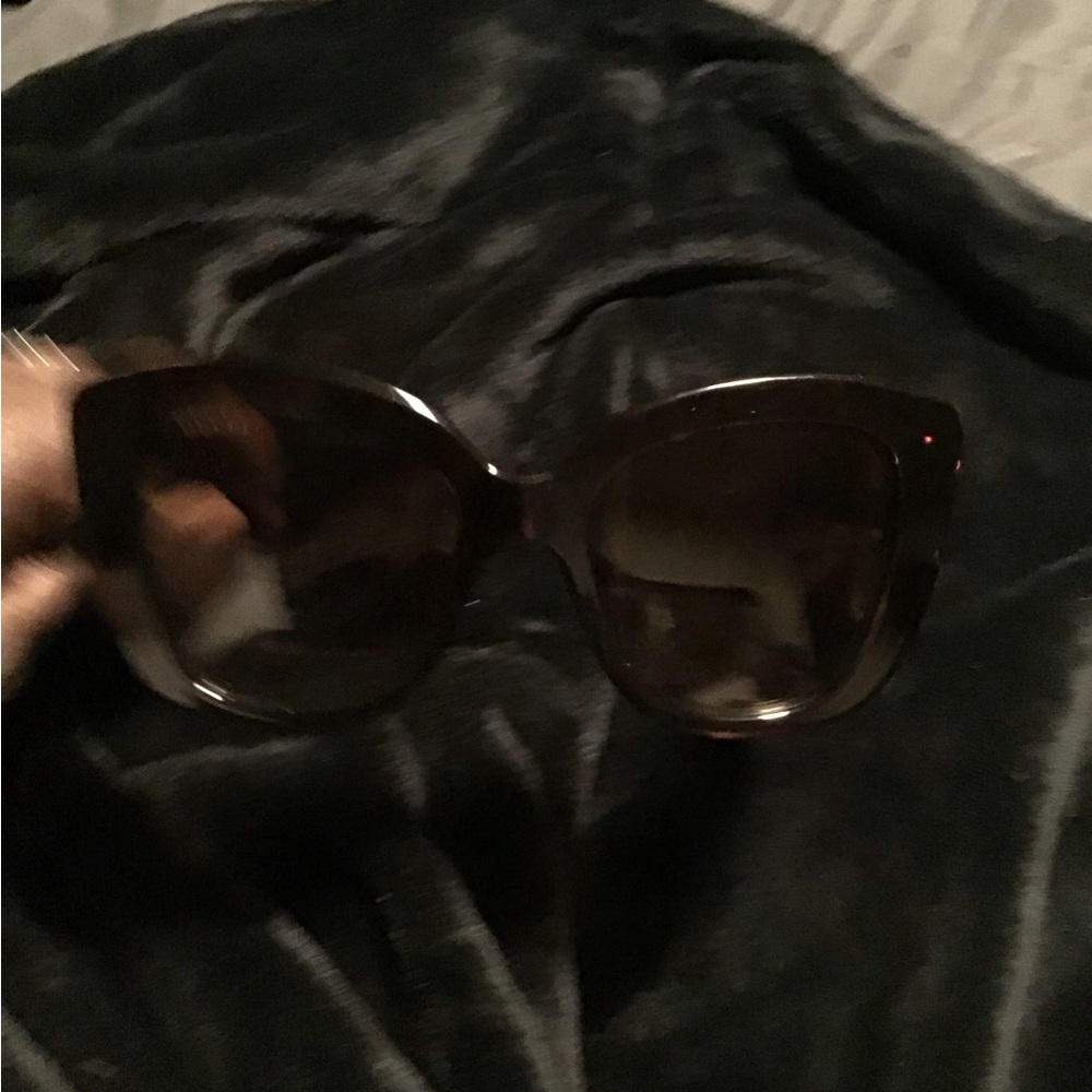 Authentic Gucci shades brand new
